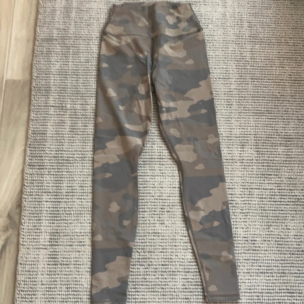 Alo leggings